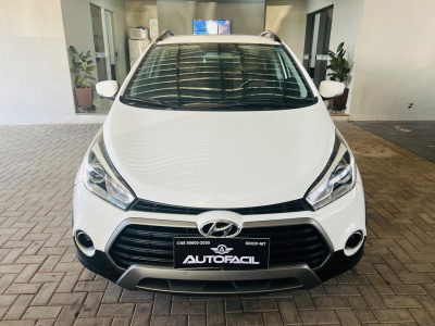Hyundai hyundahb20x 1.6a premi 2019