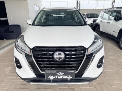 Nissan kicks advance cvt 2024